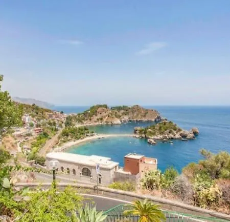 Hause Schiso * Giardini Naxos