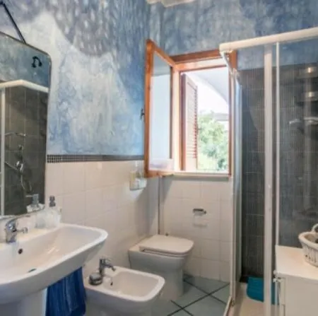 Hause Schiso * Giardini Naxos